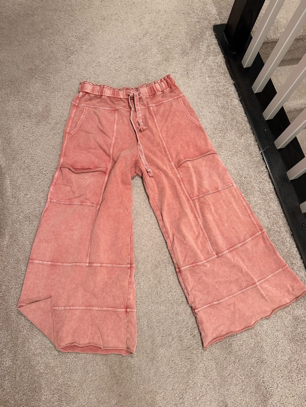 Wide-Leg Drawstring Pants in Dusty Rose
